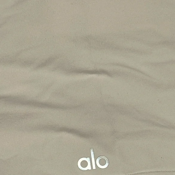 Alo crop top white - Picture 3 of 4